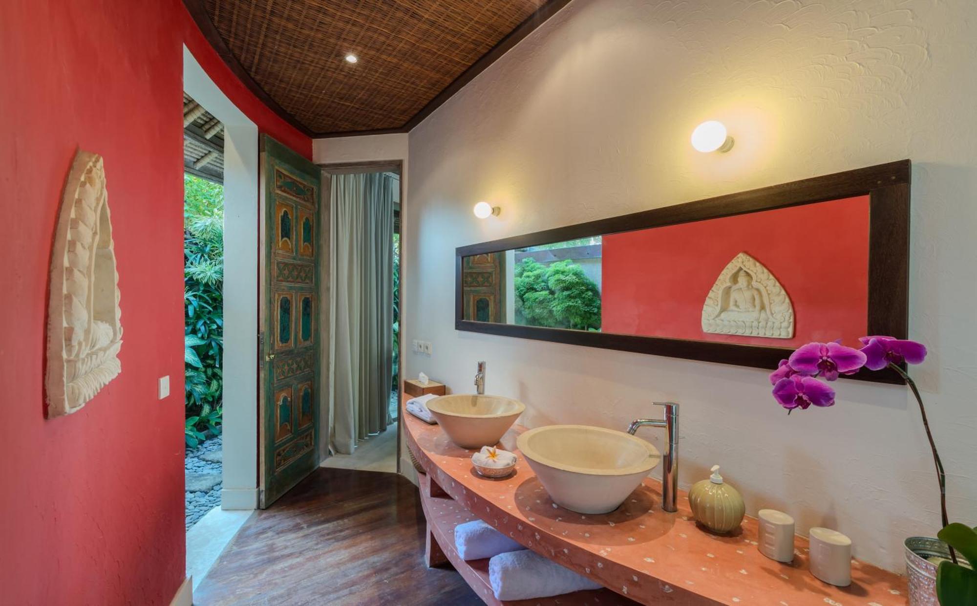 Villa Tirta Naga Bali Seminyak Exteriör bild