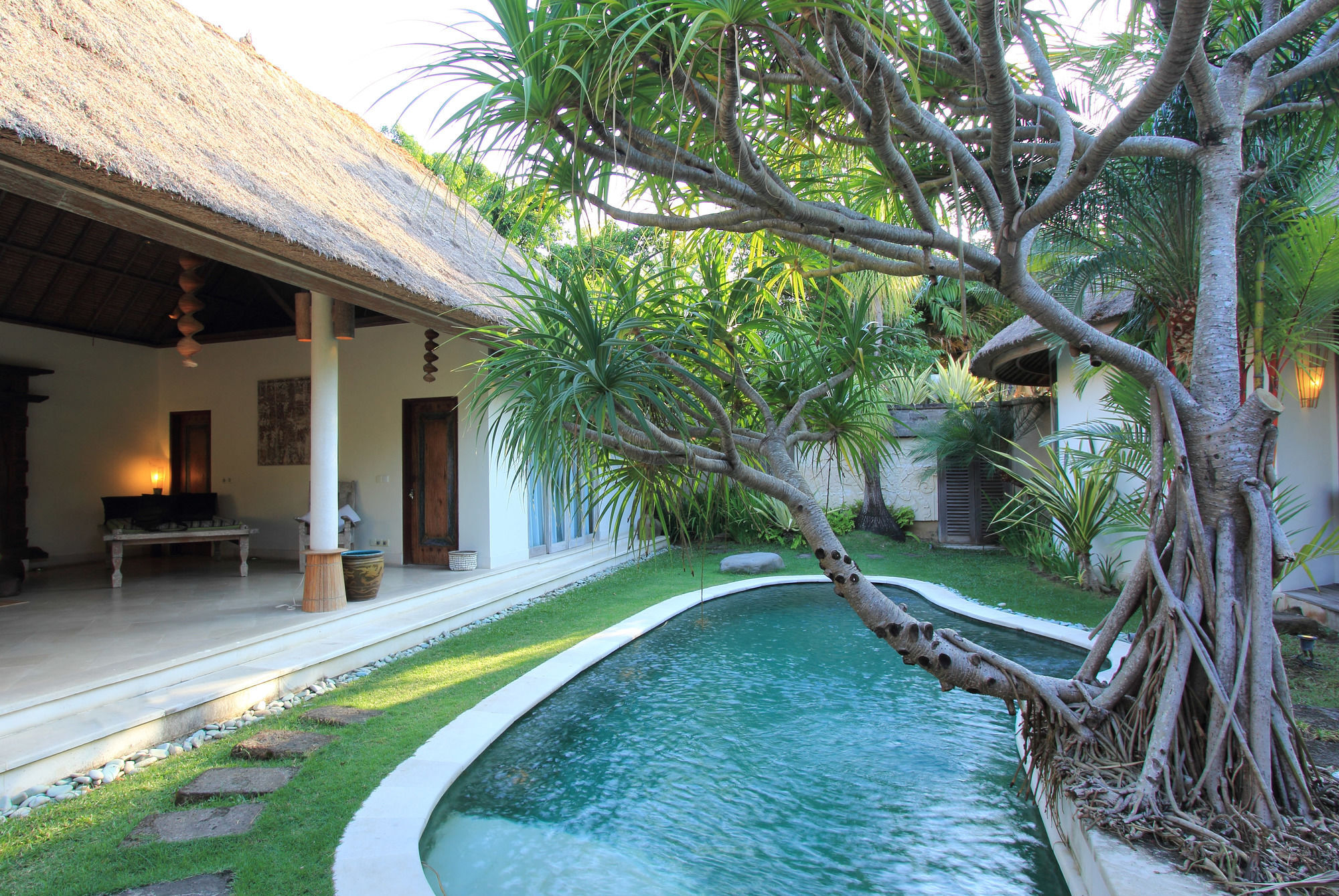 Villa Tirta Naga Bali Seminyak Exteriör bild